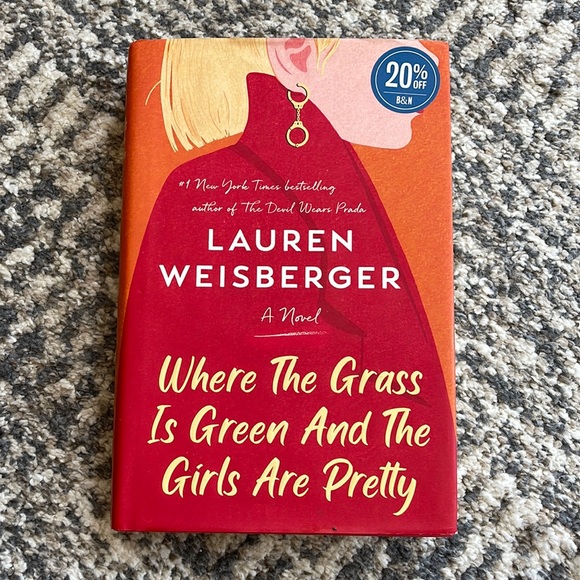 Popular Domestic Thriller/Fiction “BookTok” Hardcover Book Bundle - Picture 2 of 9